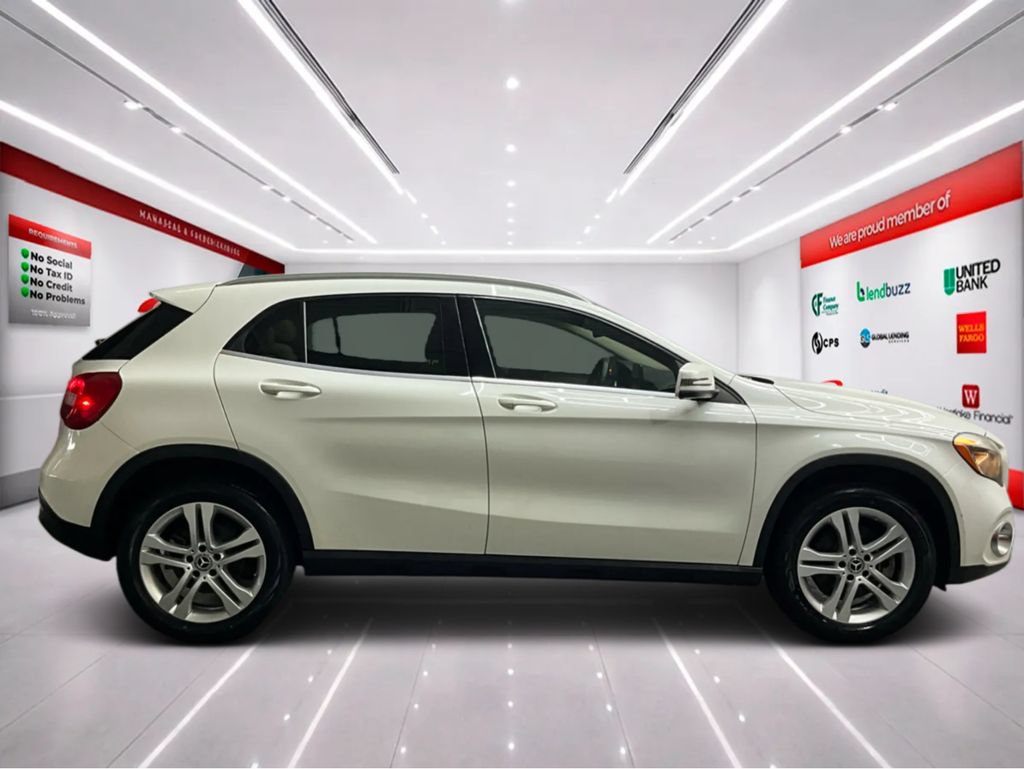 Used 2018 Mercedes-Benz GLA 250 image 8