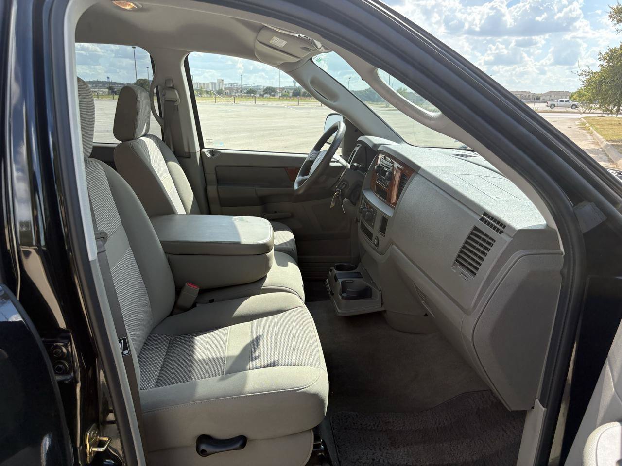 Used 2006 Dodge Ram 1500 Truck SLT w/ Quad Cab Big Horn Value Group RWD image 31