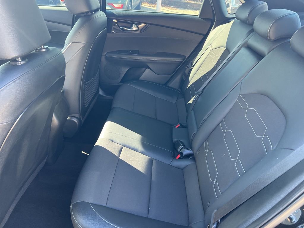 Certified 2024 Kia Forte GT-Line image 8