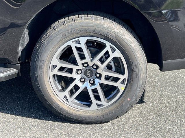 New 2025 Ford Expedition Active image 10