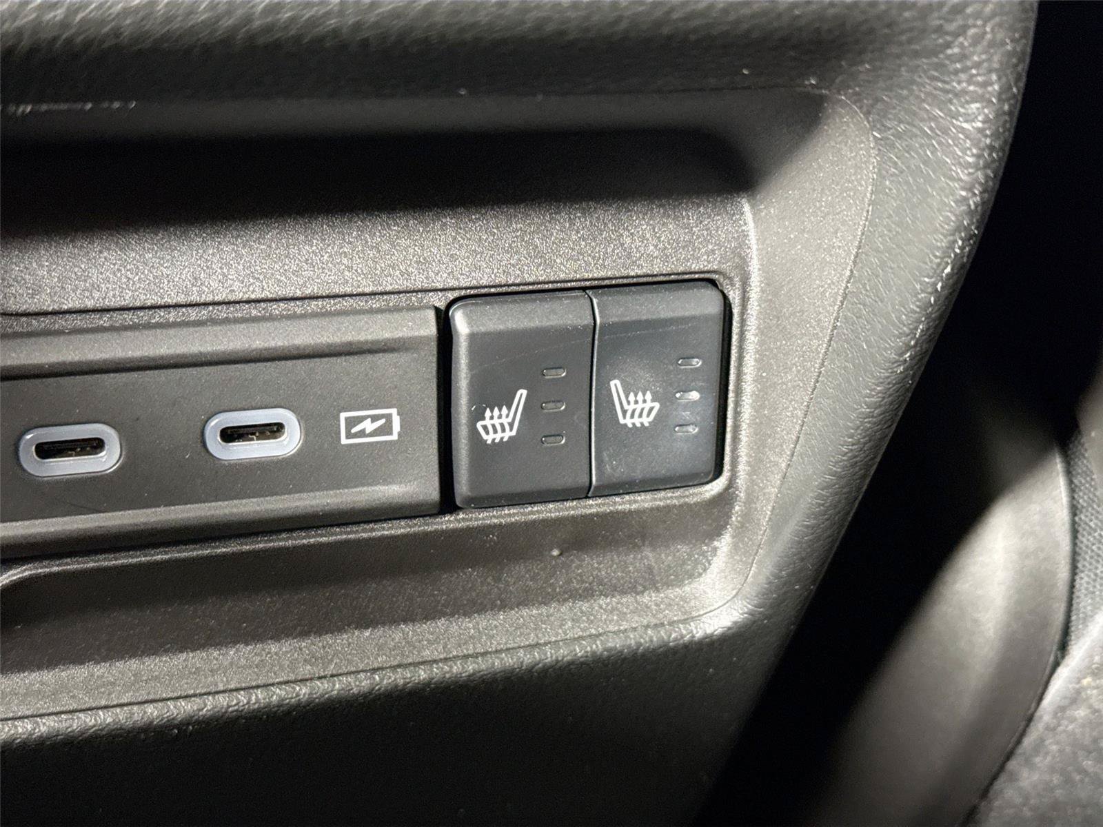 Used 2026 Jeep Grand Cherokee Limited AWD/4WD image 38