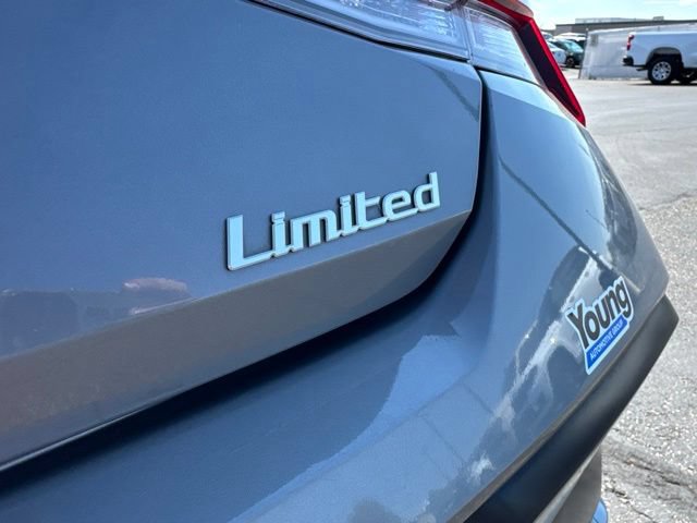 Used 2024 Hyundai Elantra Limited FWD image 10