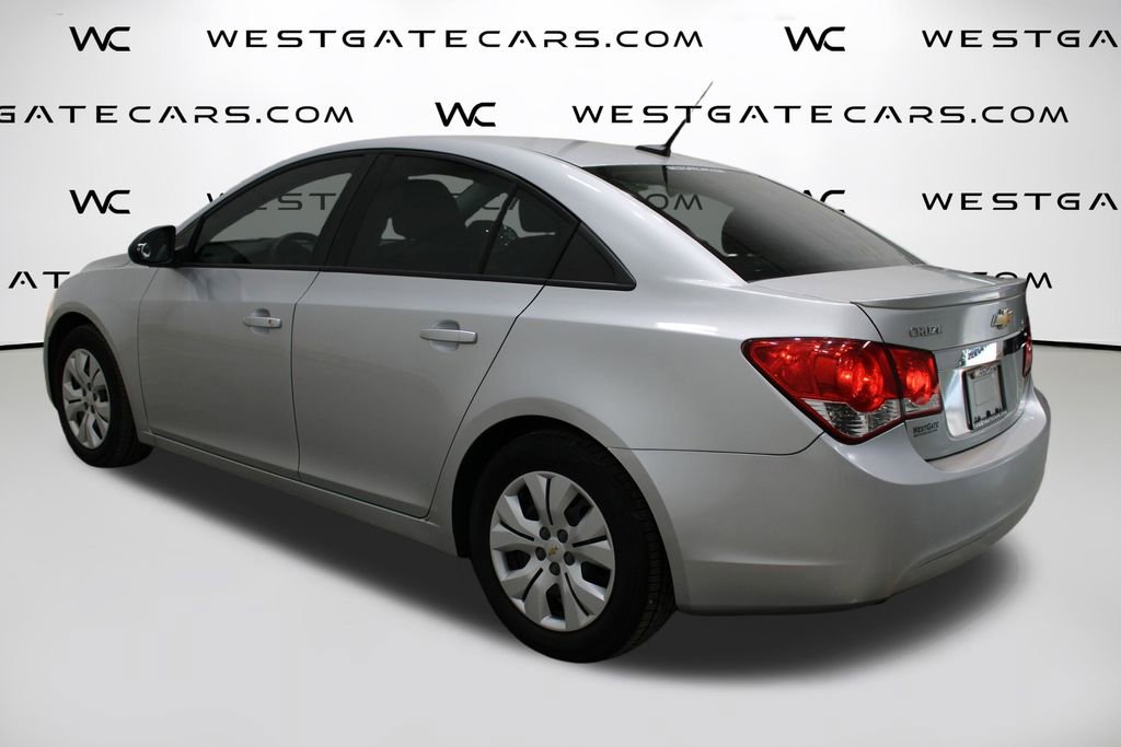 Used 2014 Chevrolet Cruze LS image 5