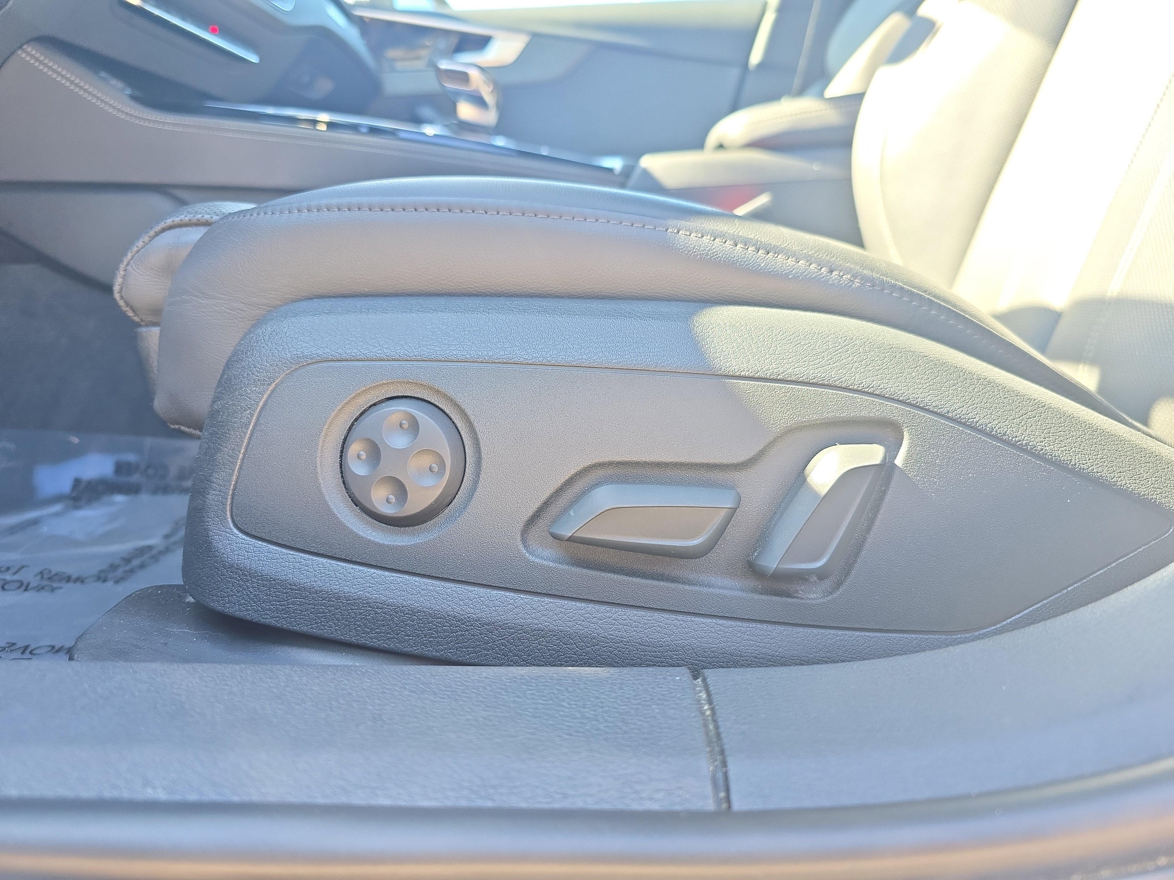 Used 2023 Audi A4 2.0T allroad Premium Plus w/ Premium Plus Package image 27