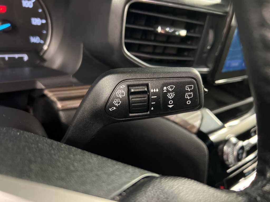 Certified 2023 Ford Explorer Limited w/ Hybrid Equipment Group 310A image 21