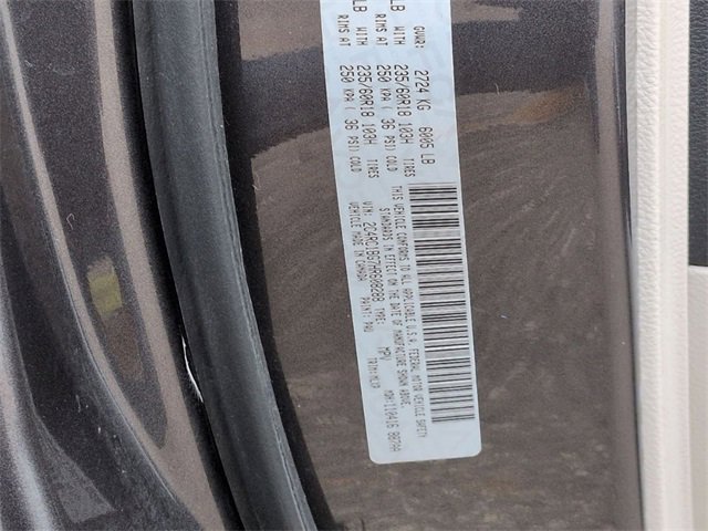 Used 2017 Chrysler Pacifica Touring-L w/ Tire & Wheel Group image 33