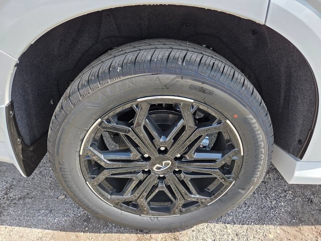 New 2026 INFINITI QX80 4WD w/ Sport Exterior Package image 20