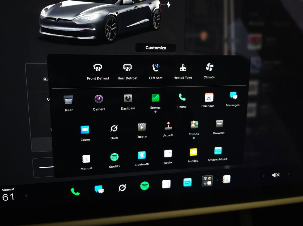 Used 2022 Tesla Model S AWD/4WD image 33