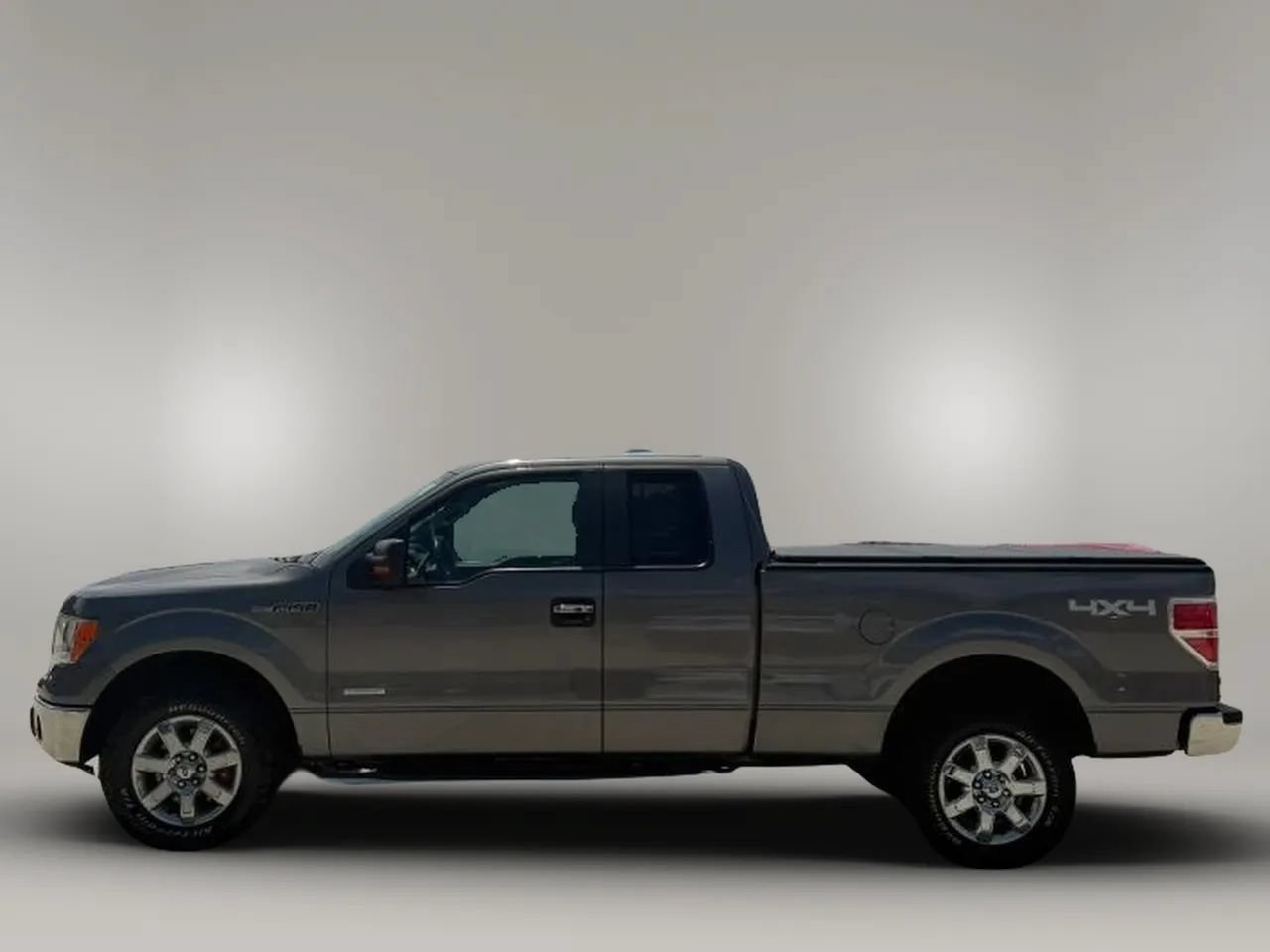 Used 2013 Ford F150 XLT w/ Luxury Equipment Group AWD/4WD image 4