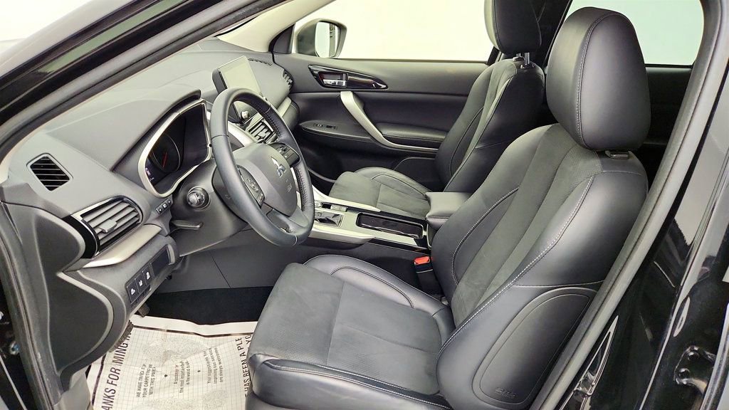 Used 2022 Mitsubishi Eclipse Cross SE image 24