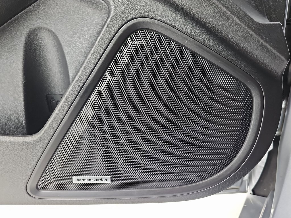 Used 2023 Subaru Legacy Limited image 34