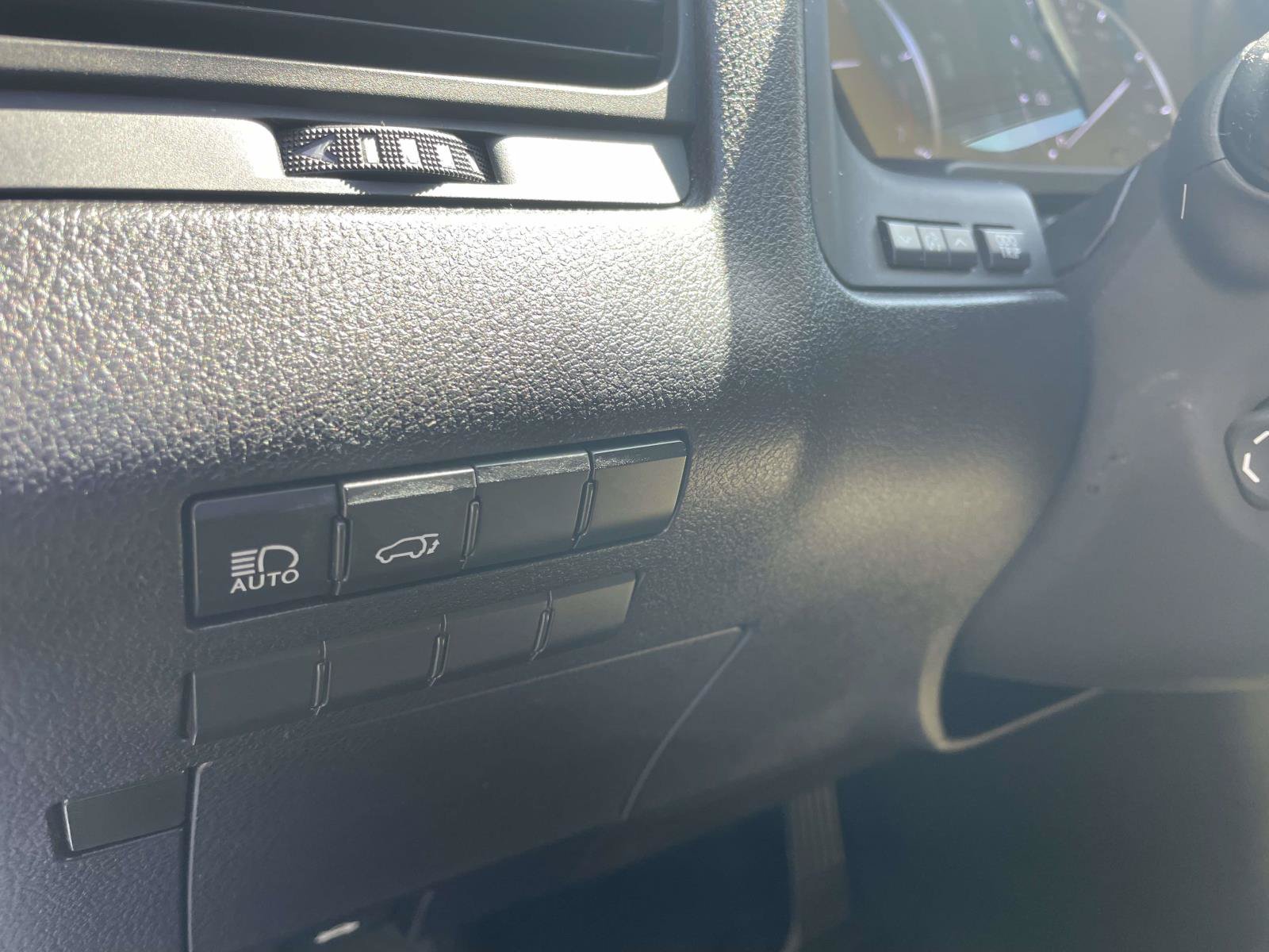 Used 2021 Lexus RX 350 FWD w/ Accessory Package image 22