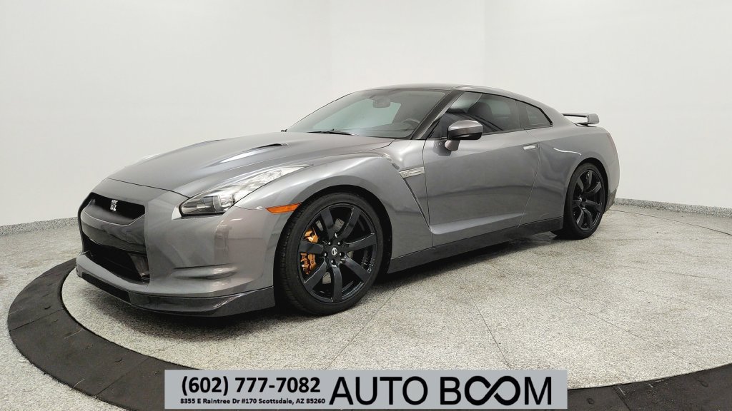Used 2009 Nissan GT-R Premium AWD/4WD image 1