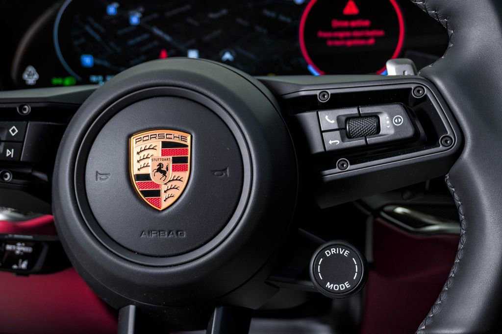New 2026 Porsche Cayenne image 19
