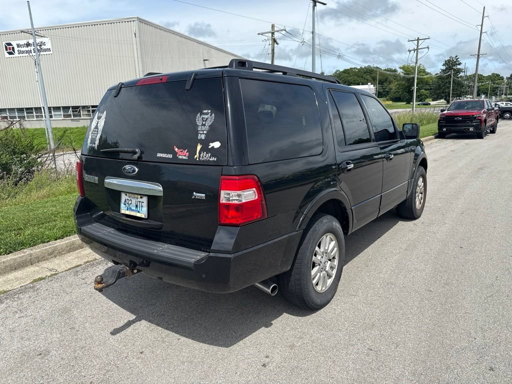 Used 2014 Ford Expedition XLT AWD/4WD image 3