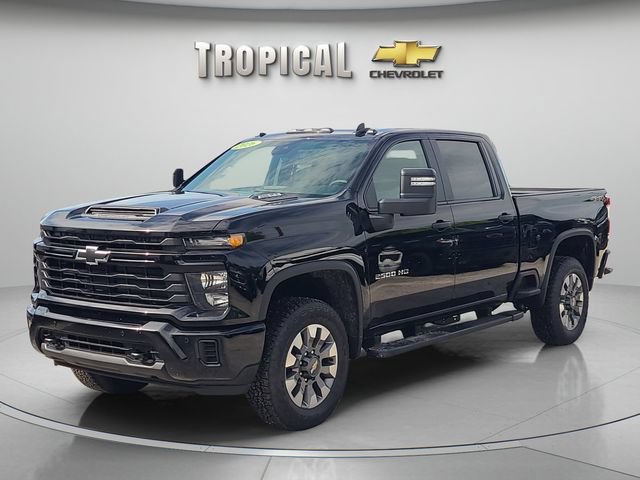 New 2026 Chevrolet Silverado 2500 Custom w/ Custom Value Package AWD/4WD video 1