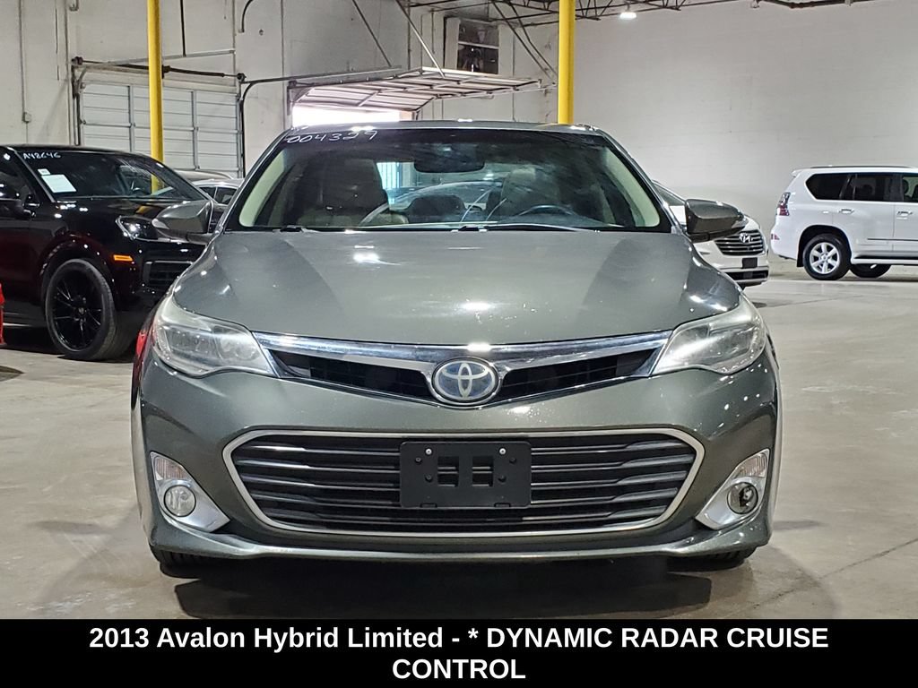 Used 2013 Toyota Avalon Limited w/ Technology Pkg FWD image 2