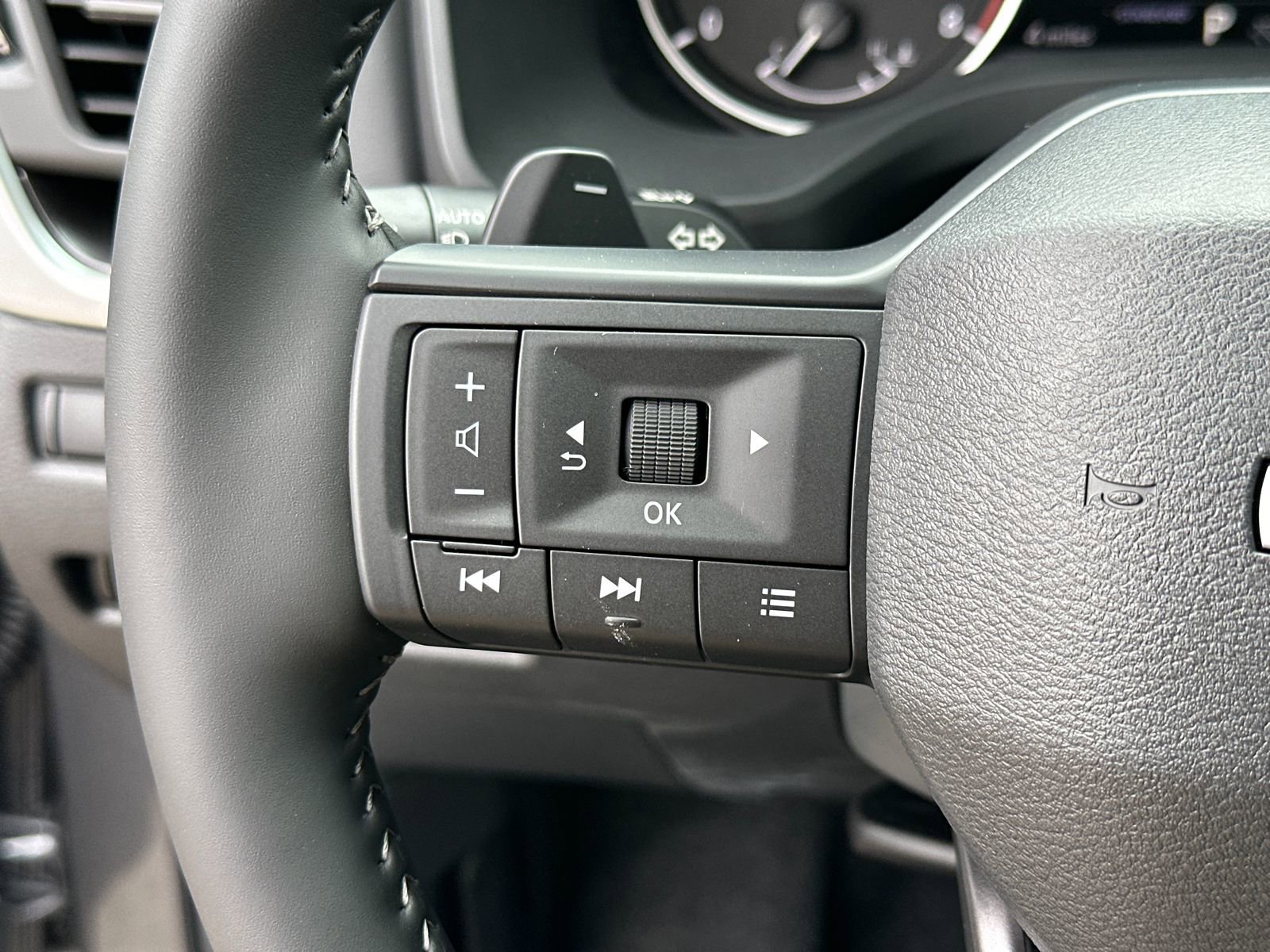 New 2026 Nissan Rogue SV image 26