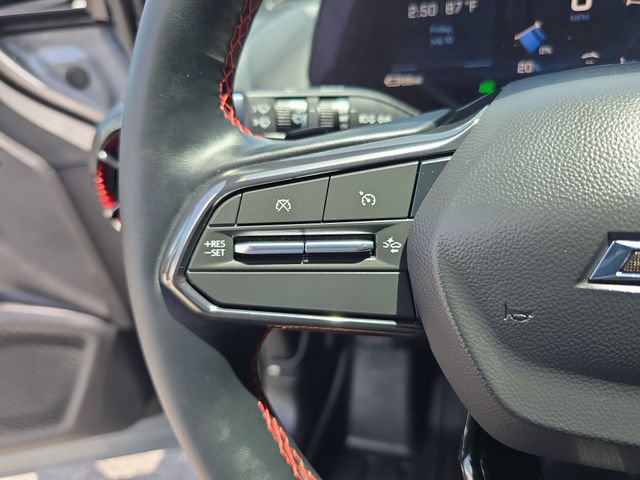 Certified 2025 Chevrolet Equinox EV RS FWD image 26