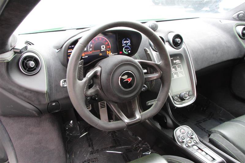 Used 2016 McLaren 570S Coupe image 23