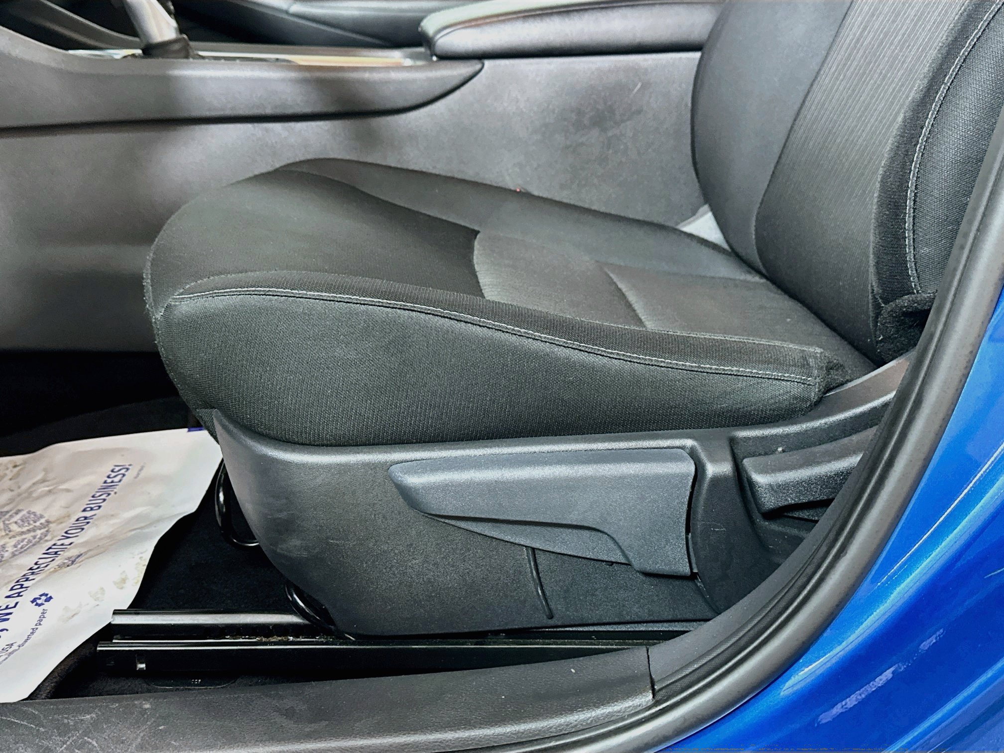 Used 2024 Nissan Sentra SV FWD image 18