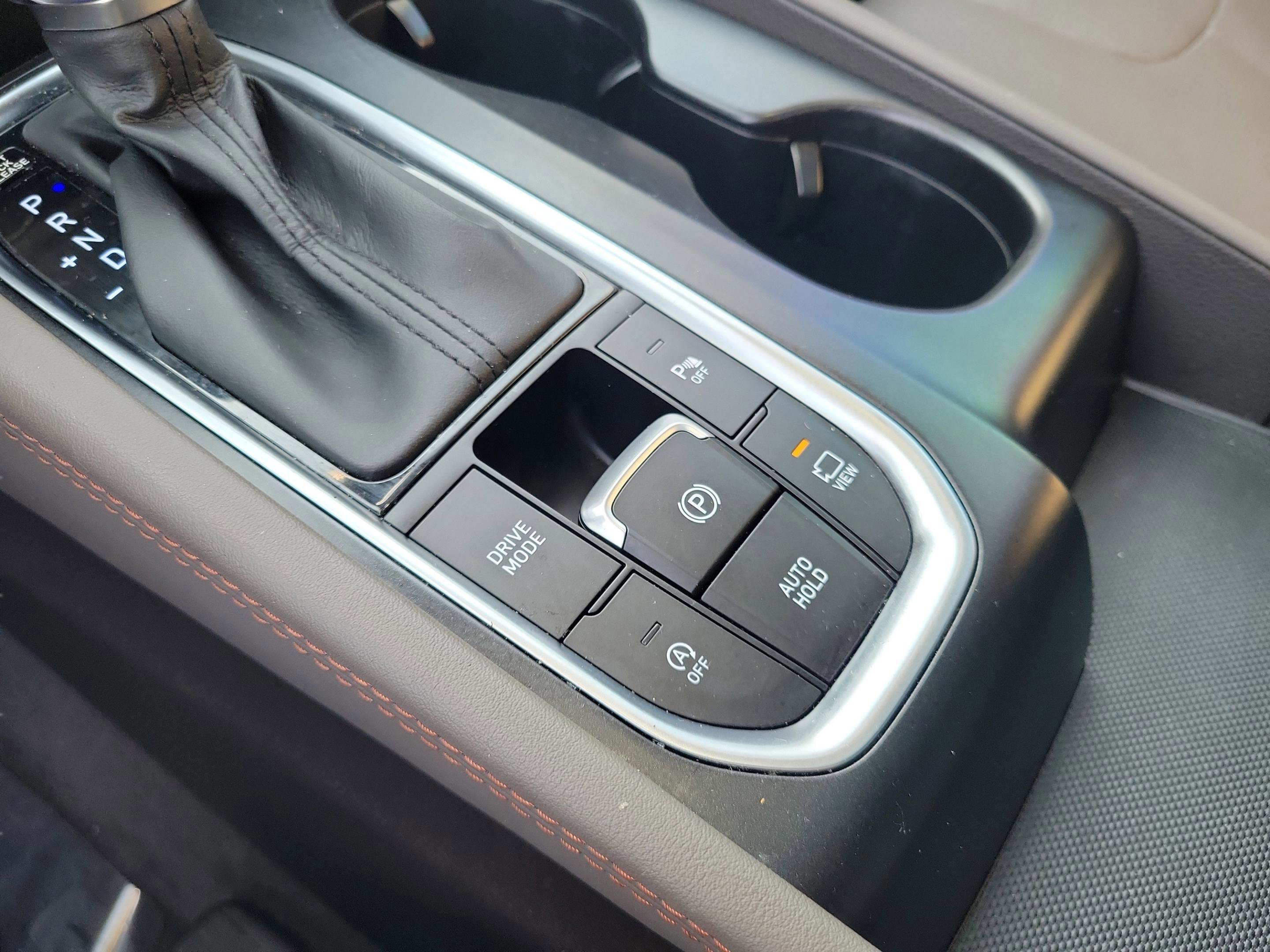 Used 2020 Hyundai Santa Fe Limited image 34