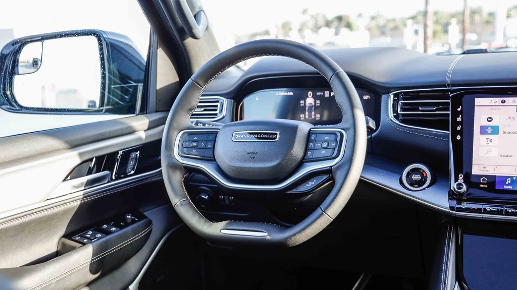 New 2026 Jeep Grand Wagoneer L Limited AWD/4WD image 18