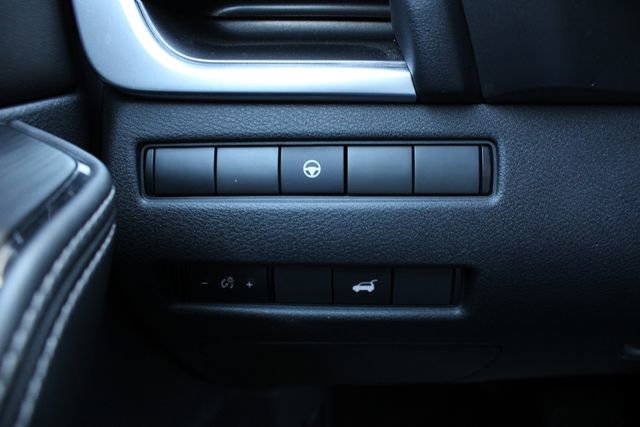 Used 2022 Nissan Rogue SV w/ SV Premium Package AWD/4WD image 9