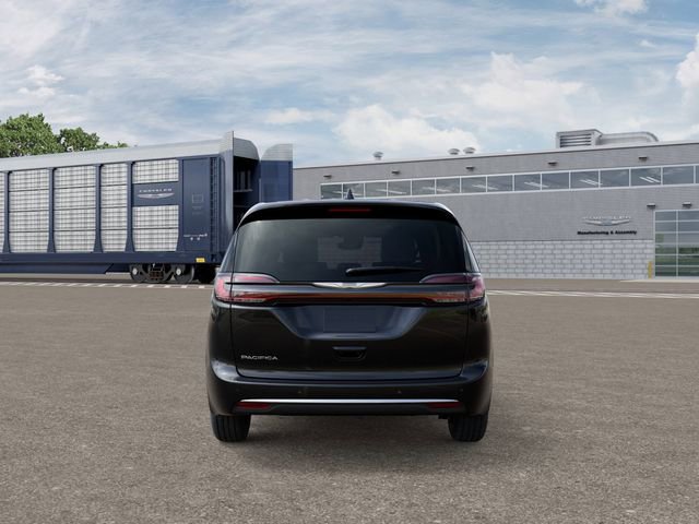 New 2026 Chrysler Pacifica Select FWD image 7