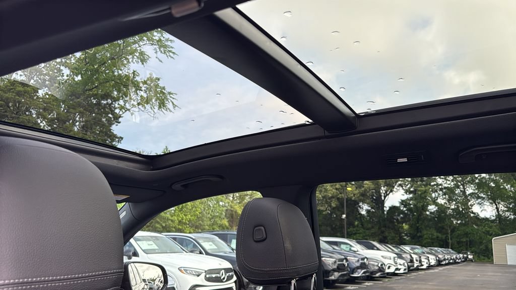 Certified 2025 Mercedes-Benz GLS 450 4MATIC image 29
