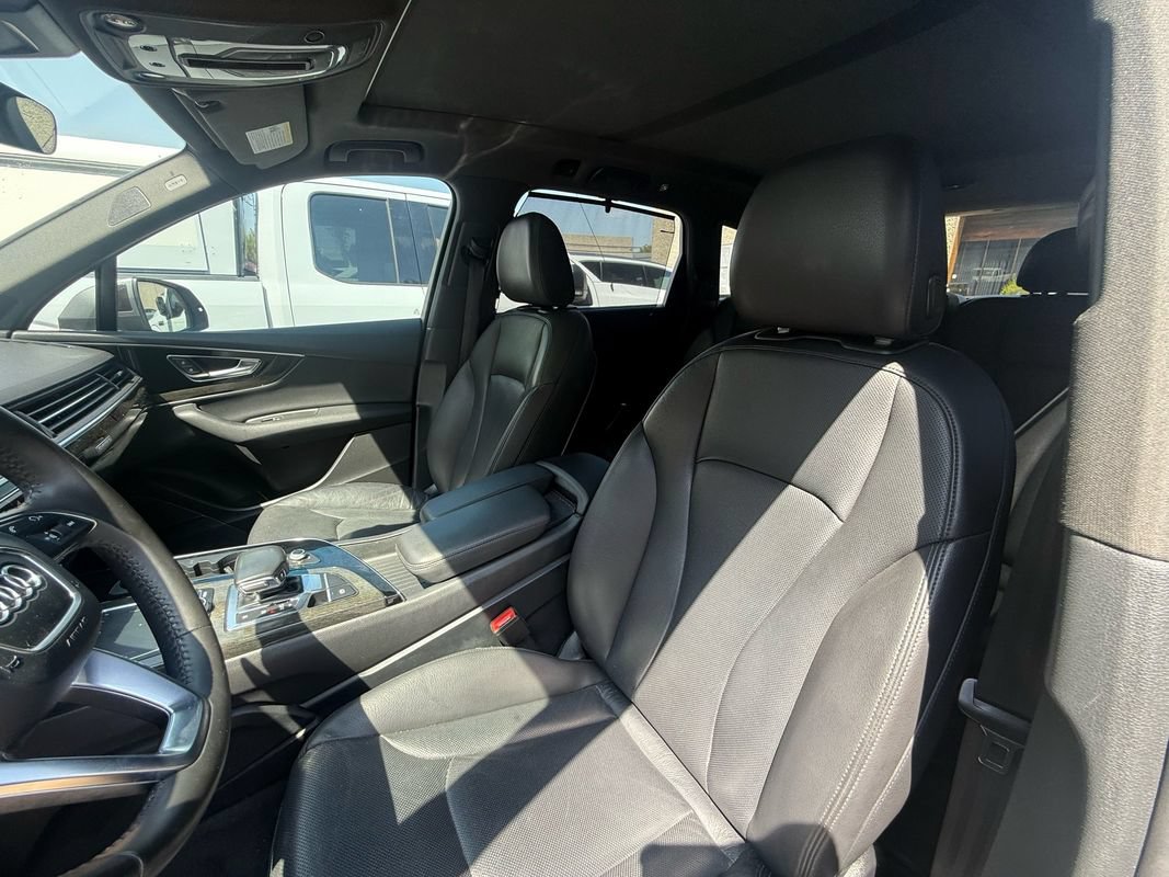 Used 2018 Audi Q7 3.0T Premium Plus w/ Premium Plus Package AWD/4WD image 8