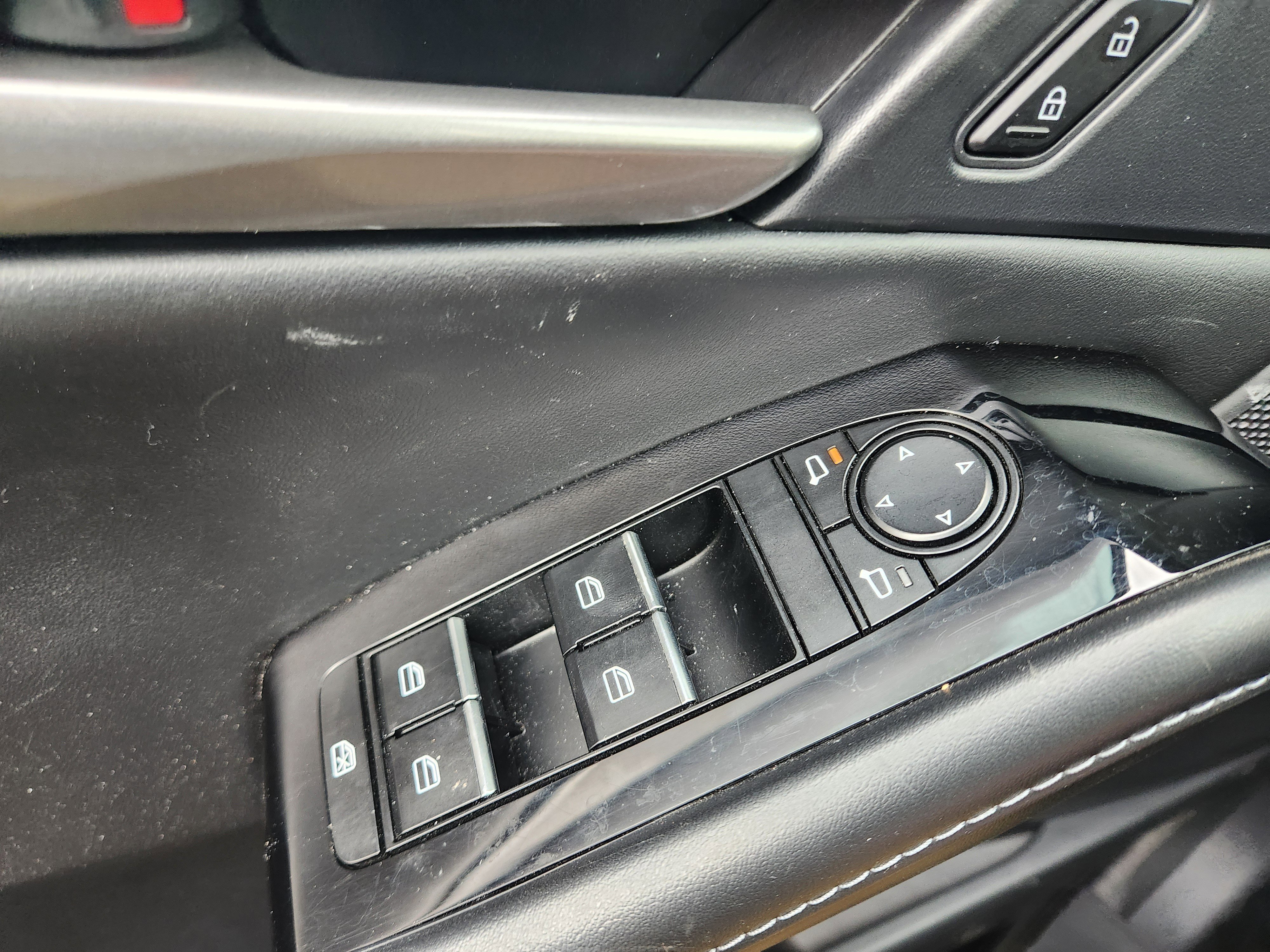 Used 2024 MAZDA CX-30 AWD 2.5 S w/ Select Sport Pkg image 18