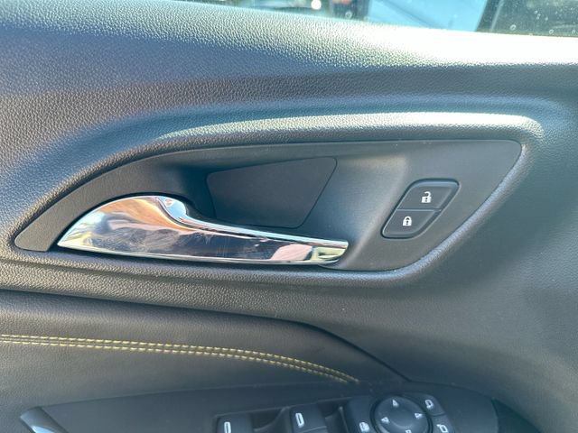 Used 2024 Chevrolet Trax LT w/ Driver Confidence Package FWD image 45