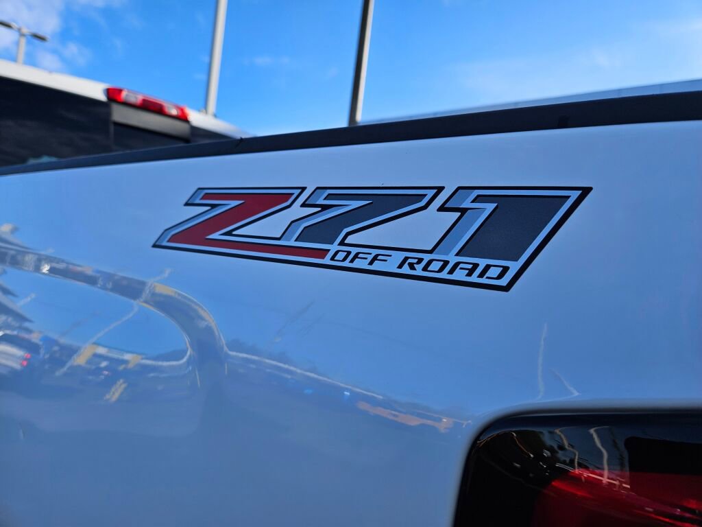 Used 2016 Chevrolet Silverado 2500 LTZ w/ Duramax Plus Package image 11