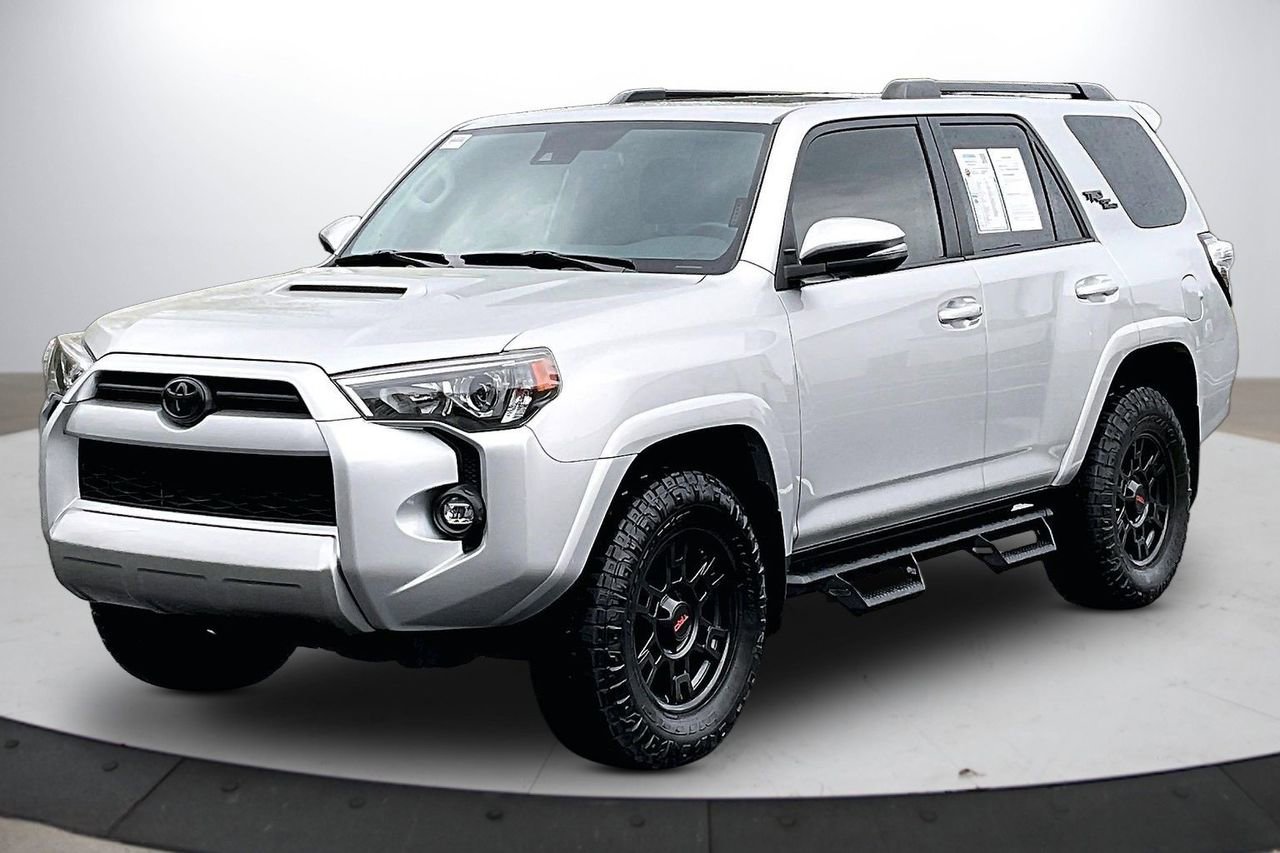 Used 2023 Toyota 4Runner TRD Off-Road Premium w/ Moonroof Package image 4