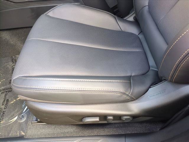 New 2026 Subaru Outback Limited AWD/4WD image 4