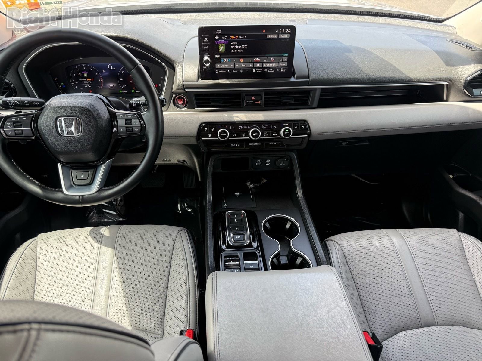 Certified 2025 Honda Pilot Elite image 29