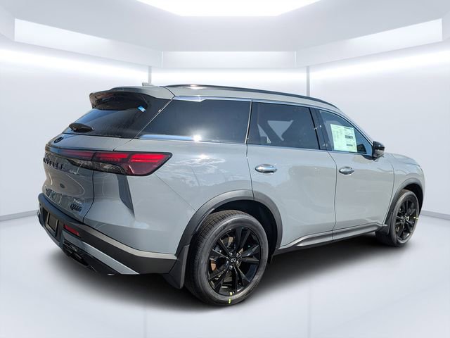 Certified 2025 INFINITI QX60 Luxe w/ Black Edition image 3