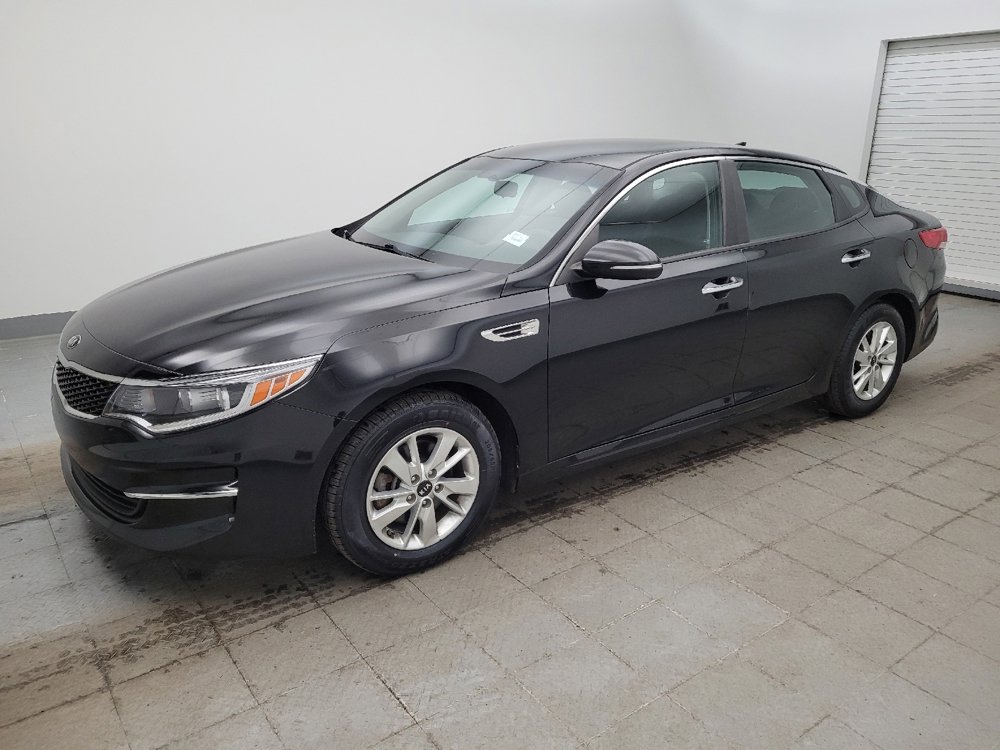 Used 2018 Kia Optima LX image 2