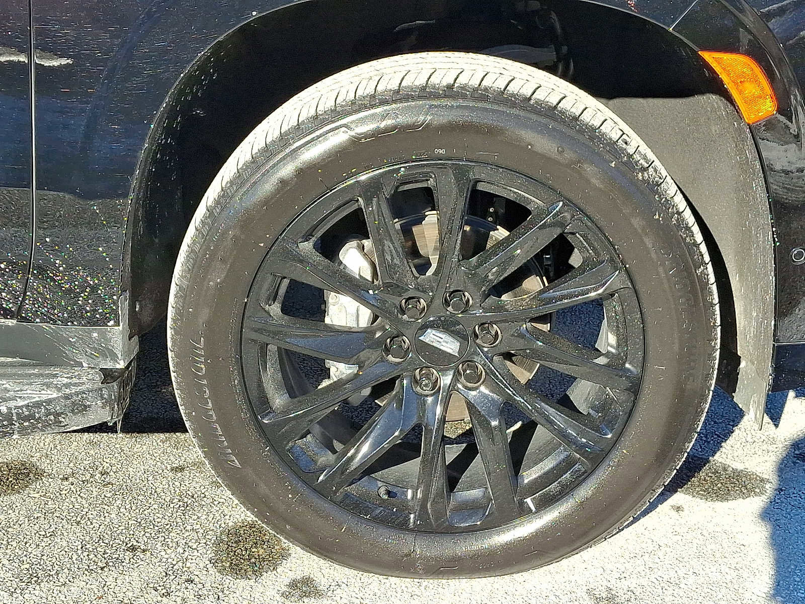 Used 2024 Cadillac Escalade Sport w/ LPO, ONYX Package image 9