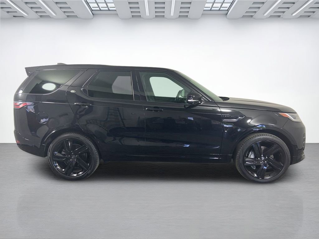 Used 2023 Land Rover Discovery S R-Dynamic AWD/4WD image 3