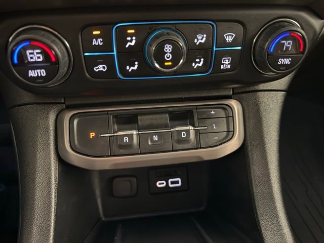 Used 2022 GMC Acadia Denali w/ Black Diamond Edition image 24