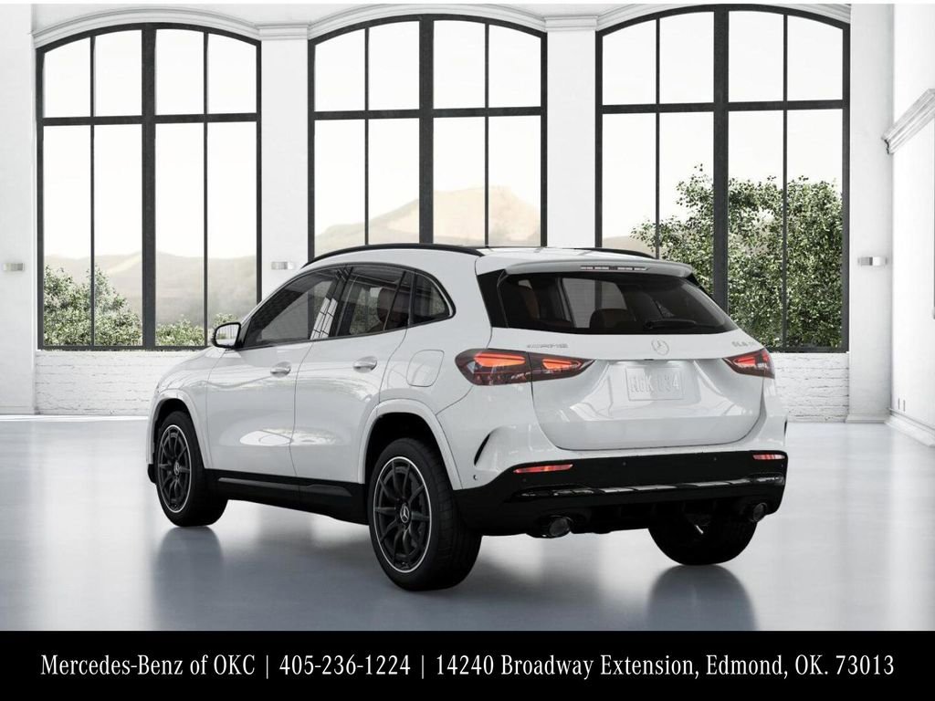 New 2026 Mercedes-Benz GLA 35 AMG 4MATIC image 28