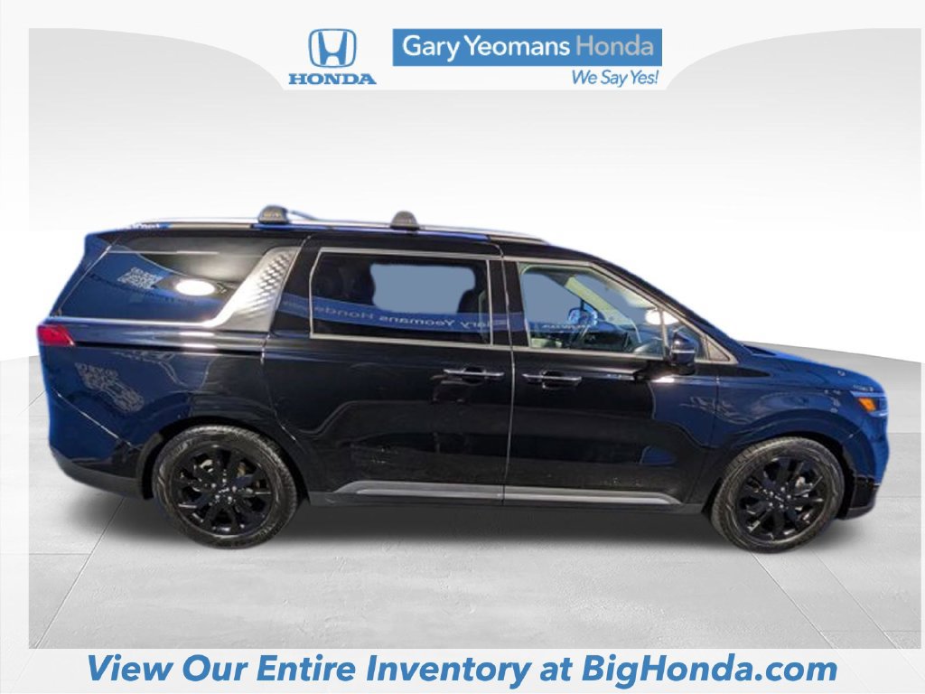 Used 2023 Kia Carnival SX Prestige FWD image 5