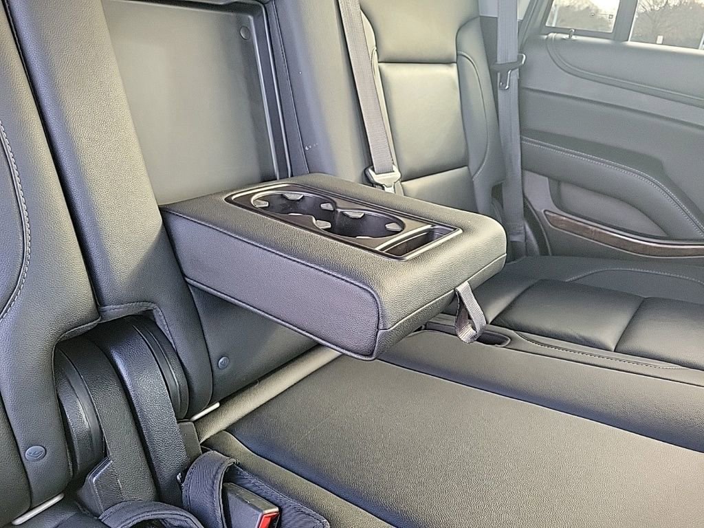 Used 2018 Chevrolet Tahoe LT image 17