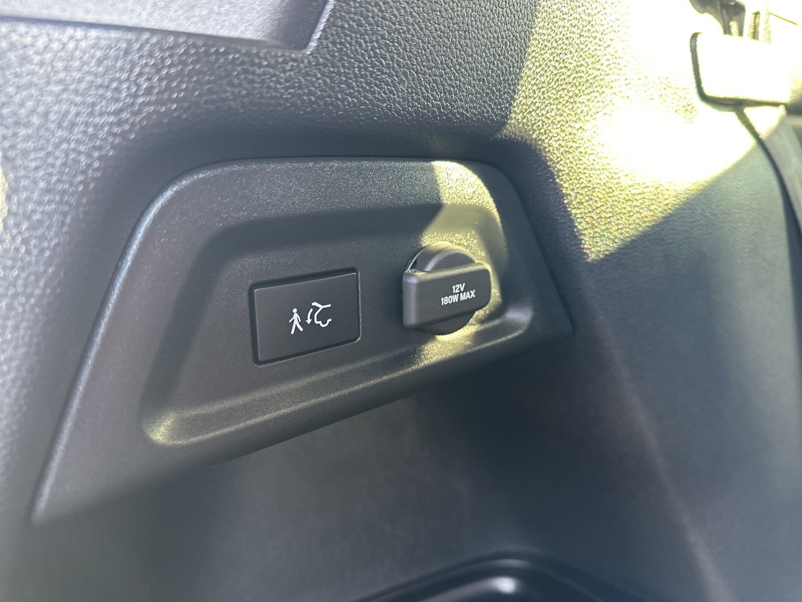 Used 2023 Honda Pilot Touring image 30