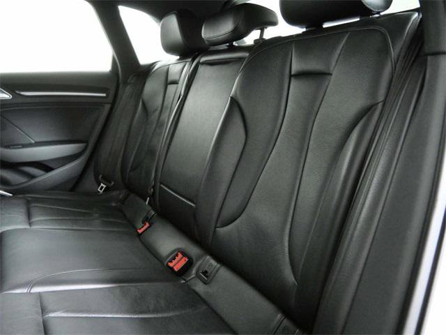 Used 2018 Audi A3 e-tron Premium Plus w/ Technology Package image 15