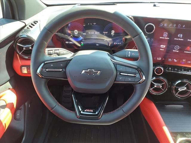 New 2024 Chevrolet Blazer EV RS image 8
