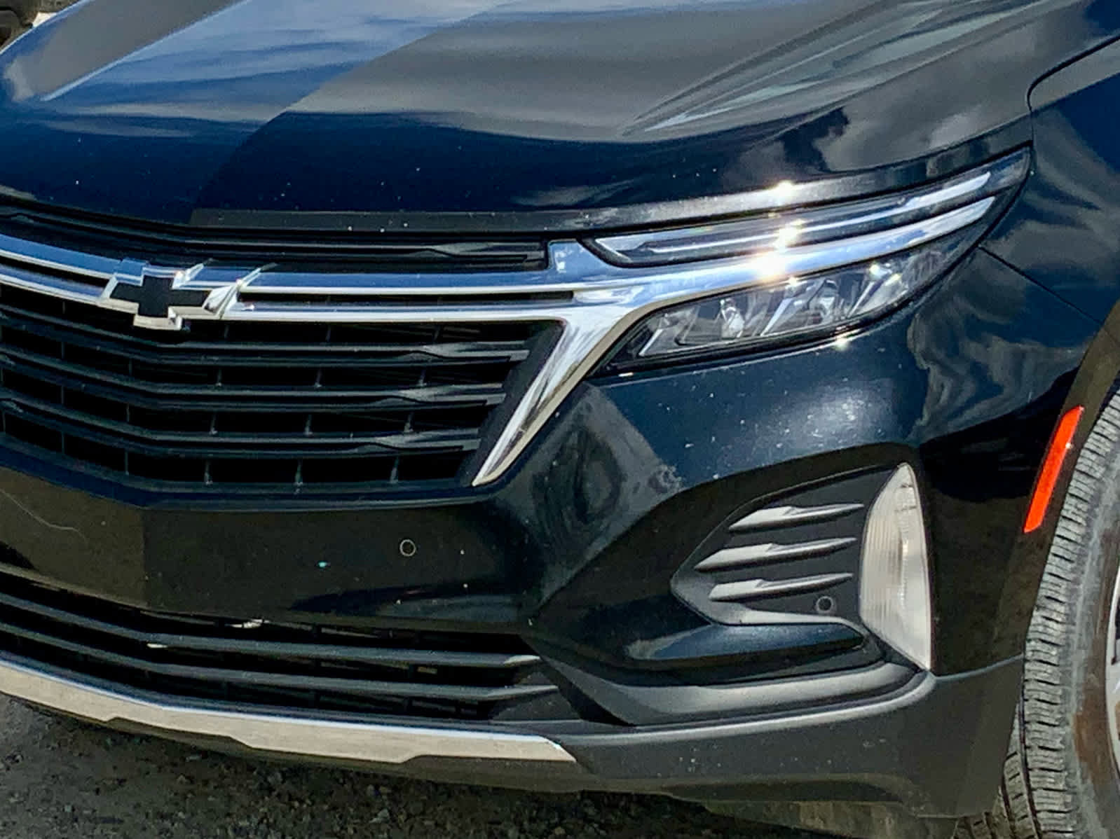 Used 2023 Chevrolet Equinox LT AWD/4WD image 13