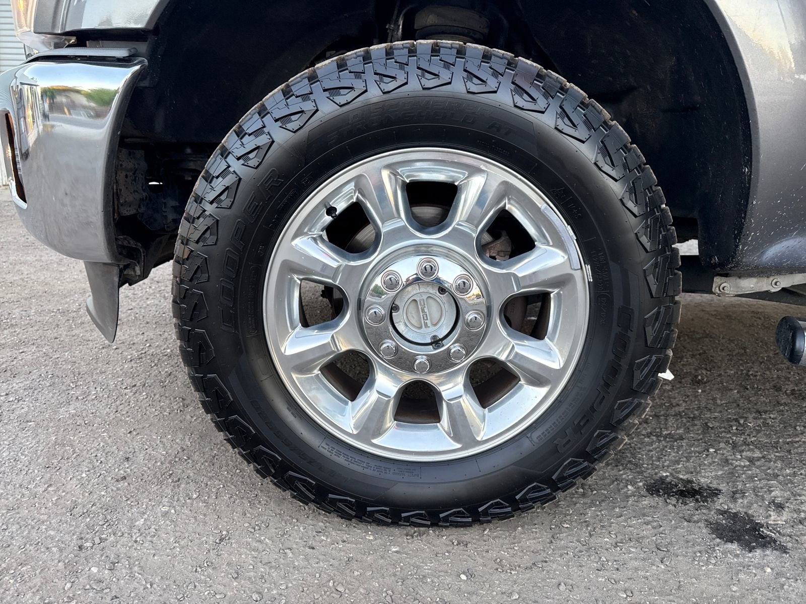 Used 2012 Ford F250 Lariat w/ Lariat Interior Pkg image 27